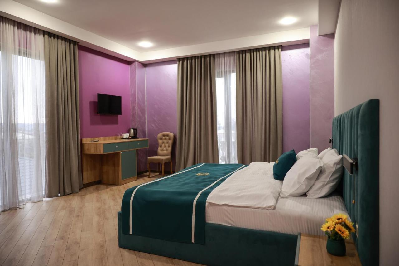 Dadiani Inn Zugdidi Dış mekan fotoğraf