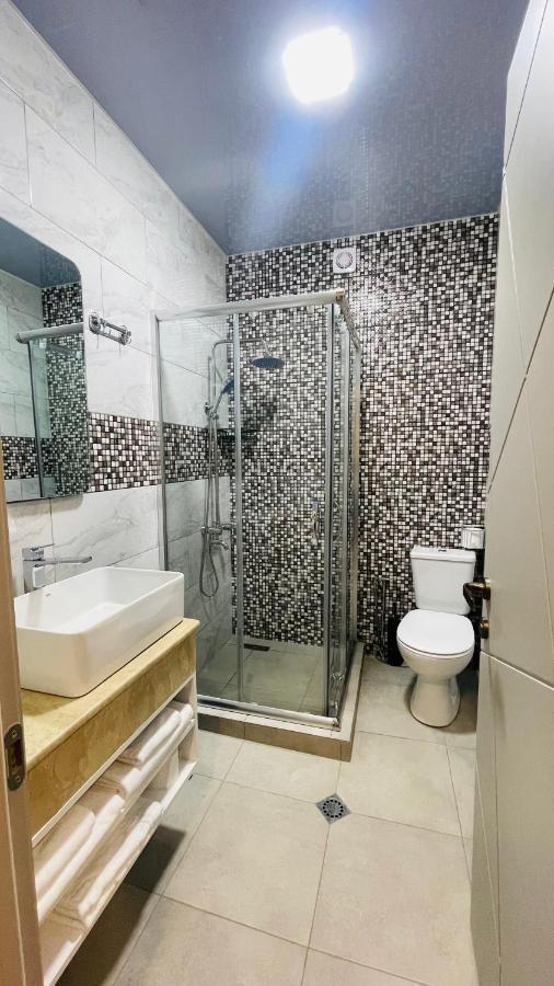 Dadiani Inn Zugdidi Dış mekan fotoğraf
